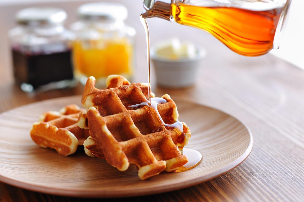 Omo7 Asahikawa By Hoshino Resorts Экстерьер фото Maple syrup being poured on a stack of waffles