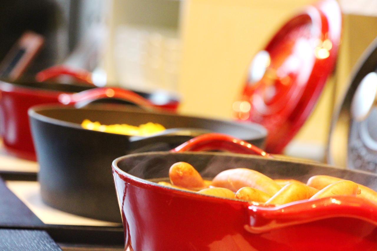 Omo7 Asahikawa By Hoshino Resorts Экстерьер фото A Le Creuset cast iron casserole